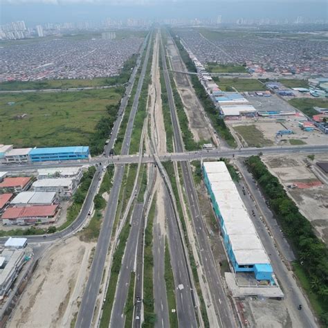 macapagal blvd|Key Projects .